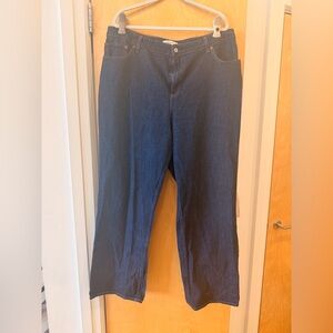 Abercrombie & Fitch Curve Love High Rise Loose Jeans